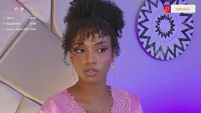 Nahomi King online show from February 22, 3:58 pm