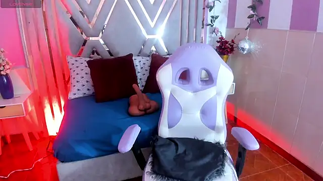 Yelena mutiz online show from December 22, 12:49 pm