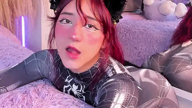 miia  baker online show from February 9, 12:08 pm