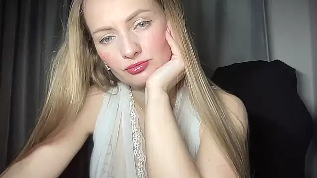 Snapshot of Viola_sweet chatting on January 31, 7:07 am Viola sweet online show from January 31, 7:07 am