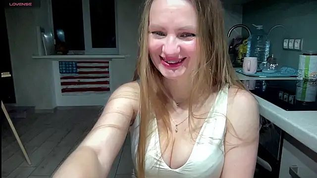 Snapshot of Viola_sweet chatting on February 23, 1:24 am Viola sweet online show from February 23, 1:24 am