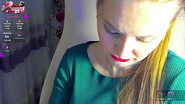 Snapshot of Viola_sweet chatting on February 27, 6:40 am Viola sweet online show from February 27, 6:40 am