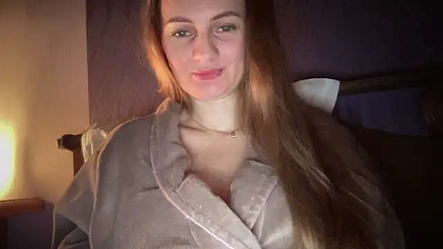 Snapshot of Viola_sweet chatting on November 29, 1:52 am Viola sweet online show from November 29, 1:52 am