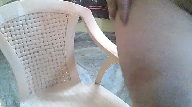 Snapshot of ARYANAVAILABLE chatting on December 26, 12:36 am ARYANAVAILABLE online show from December 26, 12:36 am