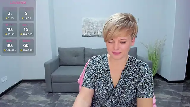 Julia Wilsone online show from February 5, 3:52 pm