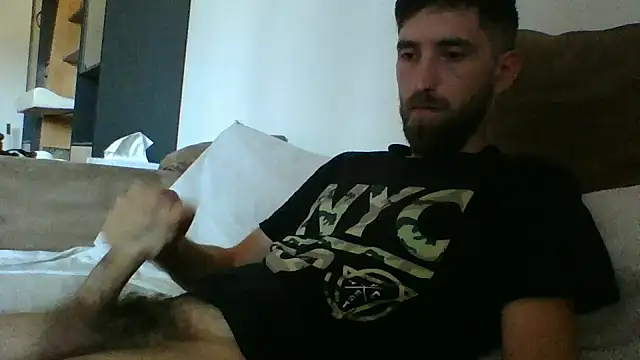 Snapshot of kevcore96 chatting on December 4, 10:13 am kevcore96 online show from December 4, 10:13 am