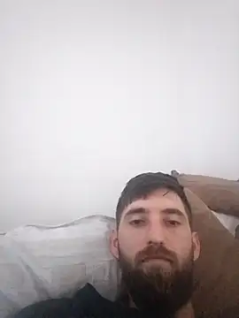 Snapshot of kevcore96 chatting on December 15, 10:18 am kevcore96 online show from December 15, 10:18 am