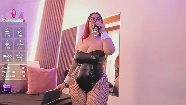 juicy led  online show from March 7, 2:34 pm