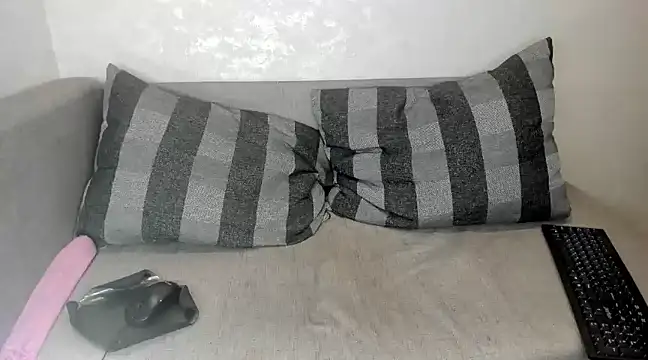 Lika8234 online show from December 20, 1:47 am