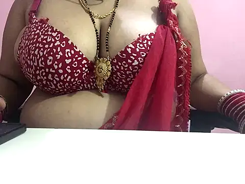 Desi bhabhiii online show from December 9, 9:06 am