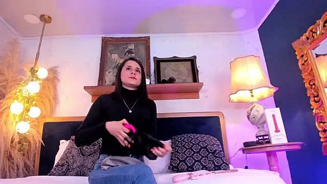 Snapshot of Alice_milf_ chatting on March 8, 11:16 am Alice milf online show from March 8, 11:16 am