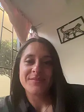 Snapshot of Alice_milf_ chatting on September 13, 10:59 am Alice milf online show from September 13, 10:59 am