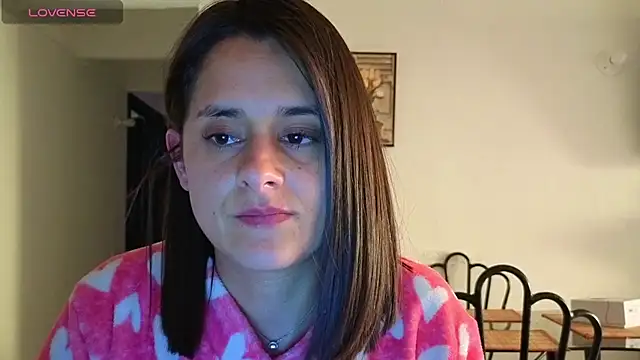 Snapshot of Alice_milf_ chatting on September 26, 1:37 pm Alice milf online show from September 26, 1:37 pm