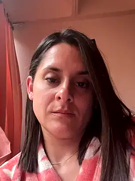 Snapshot of Alice_milf_ chatting on October 12, 11:42 am Alice milf online show from October 12, 11:42 am