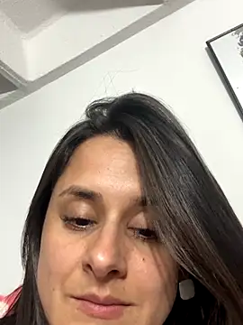 Snapshot of Alice_milf_ chatting on October 14, 1:50 am Alice milf online show from October 14, 1:50 am