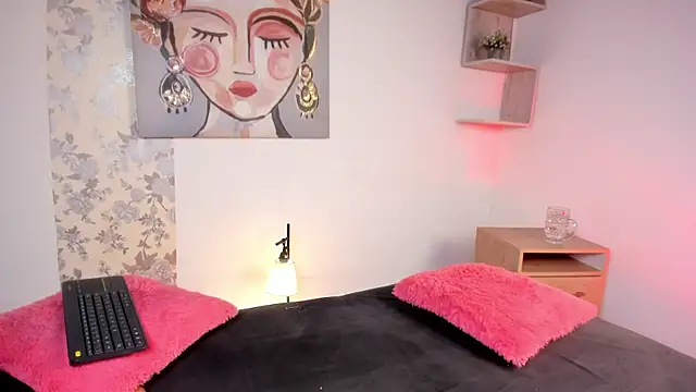 chantall smith online show from March 7, 1:29 pm