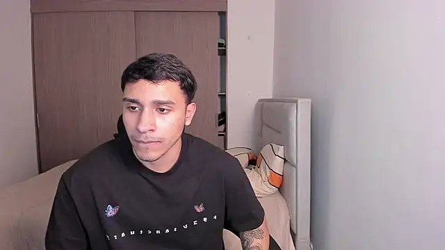 JayMarcos  online show from December 28, 3:15 am