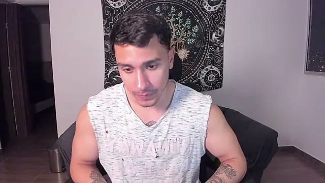 JayMarcos  online show from January 25, 2:47 am