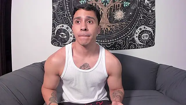 JayMarcos  online show from January 28, 1:50 am