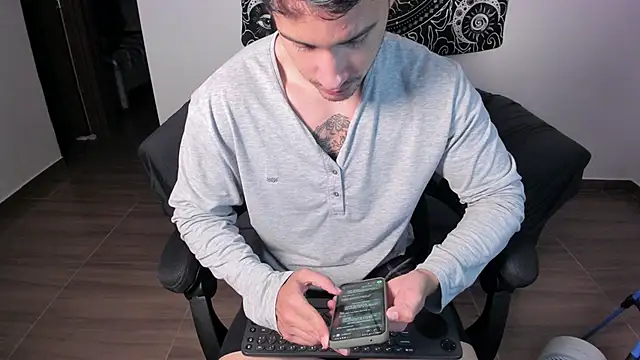 JayMarcos  online show from February 14, 5:30 am