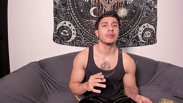 JayMarcos  online show from February 28, 5:26 am