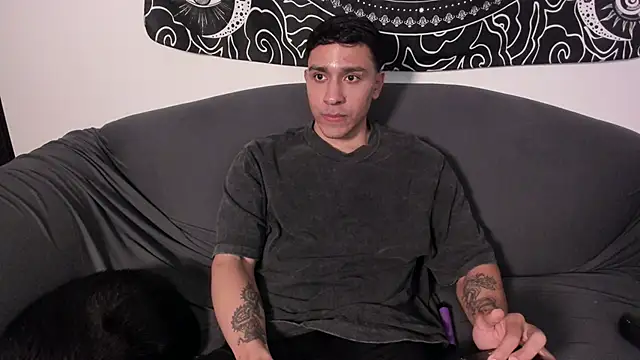 JayMarcos  online show from March 1, 3:53 am