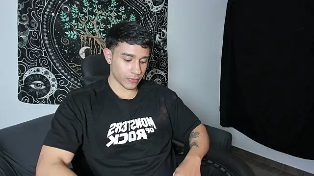 JayMarcos  online show from March 13, 4:27 am