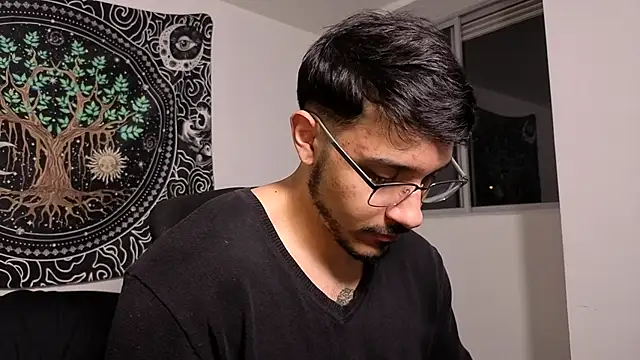 JayMarcos  online show from September 12, 5:18 am