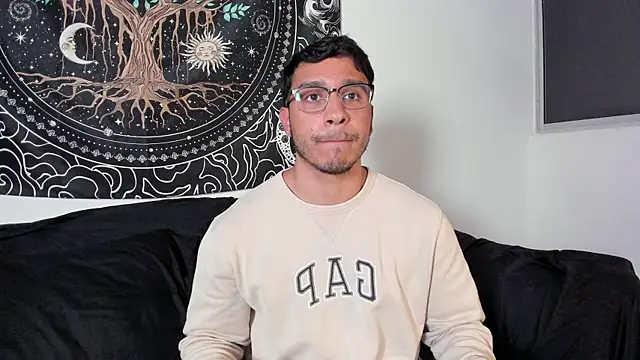 JayMarcos  online show from October 24, 3:36 am