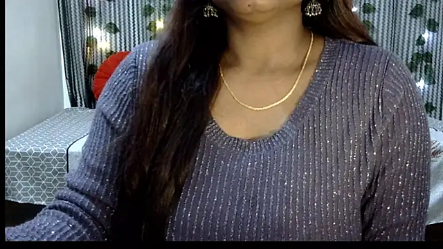 Radhika Singhaniya online show from January 3, 8:43 pm