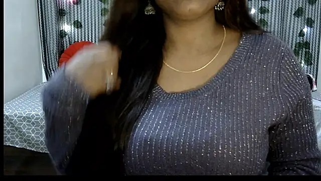 Radhika Singhaniya online show from January 4, 8:06 am