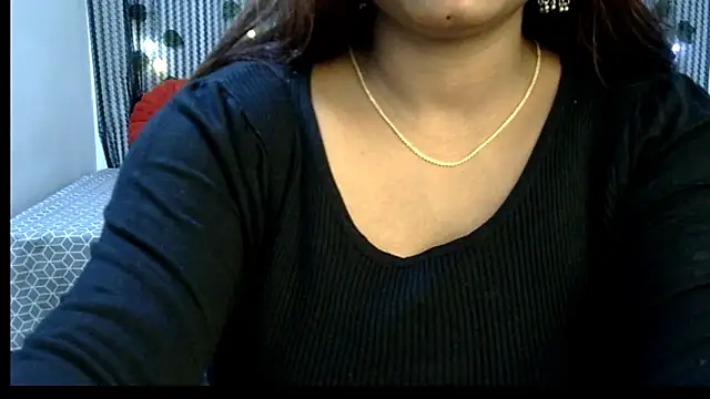 Radhika Singhaniya online show from January 5, 10:50 pm