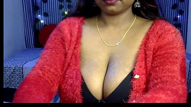 Radhika Singhaniya online show from February 4, 9:52 pm