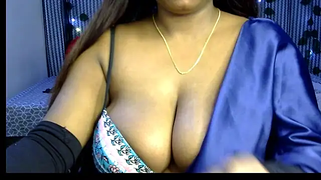 Radhika Singhaniya online show from February 11, 3:29 pm