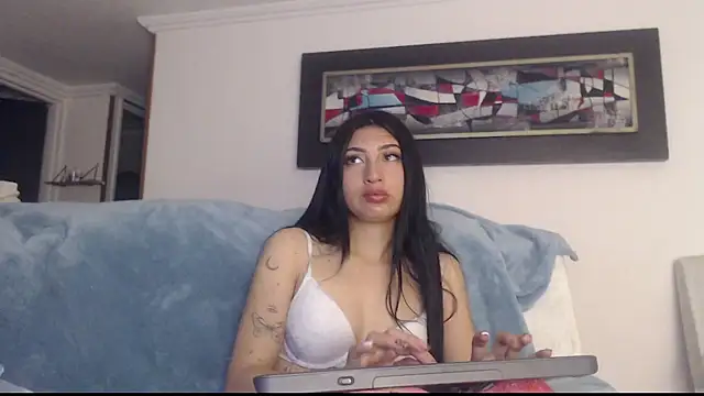 Nicolette ks  online show from September 19, 4:58 am