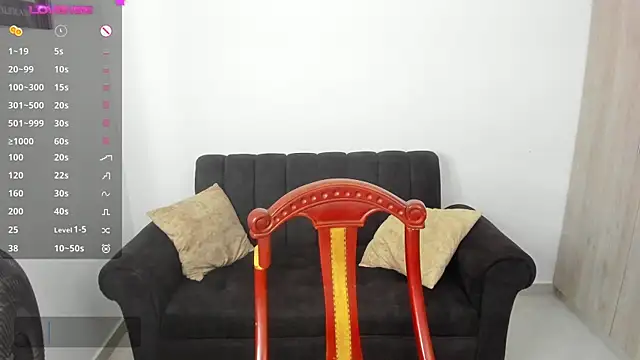 Snapshot of Iamdylan777 chatting on December 10, 12:49 pm Iamdylan777 online show from December 10, 12:49 pm