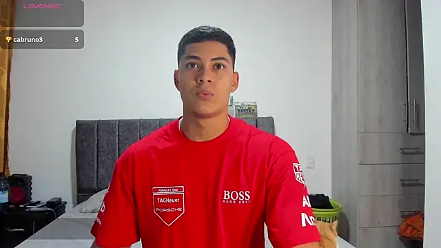 Snapshot of Iamdylan777 chatting on January 6, 12:05 am Iamdylan777 online show from January 6, 12:05 am