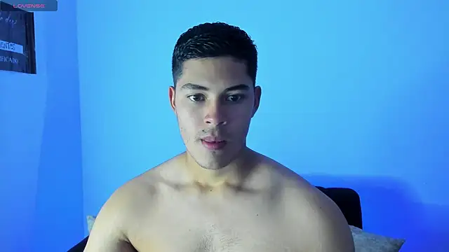 Snapshot of Iamdylan777 chatting on January 22, 10:59 pm Iamdylan777 online show from January 22, 10:59 pm