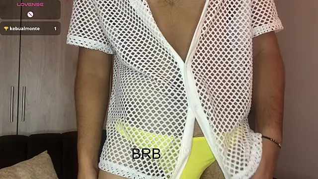 Snapshot of Iamdylan777 chatting on January 29, 2:10 pm Iamdylan777 online show from January 29, 2:10 pm