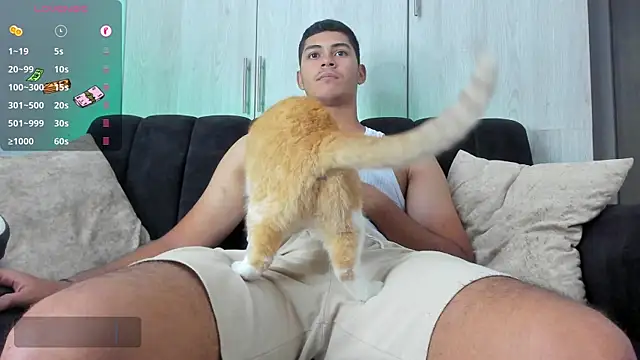 Snapshot of Iamdylan777 chatting on February 27, 4:41 am Iamdylan777 online show from February 27, 4:41 am