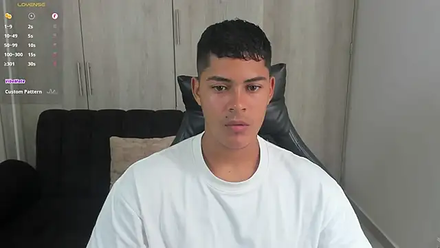 Snapshot of Iamdylan777 chatting on October 14, 4:30 pm Iamdylan777 online show from October 14, 4:30 pm