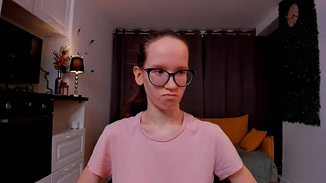 BettyBrowni online show from February 20, 2:18 am