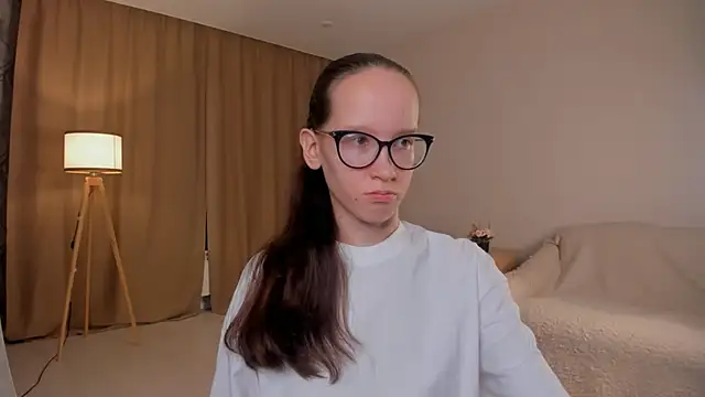 BettyBrowni online show from October 11, 4:05 pm