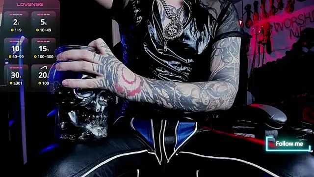 Snapshot of allanhurtss chatting on October 1, 3:18 pm allanhurtss online show from October 1, 3:18 pm