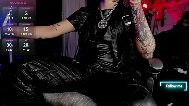 Snapshot of allanhurtss chatting on November 6, 10:21 pm allanhurtss online show from November 6, 10:21 pm