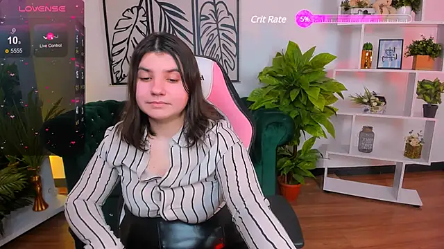 Viola  Shy online show from February 11, 12:38 am