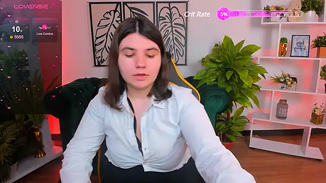 Viola  Shy online show from February 27, 1:16 am