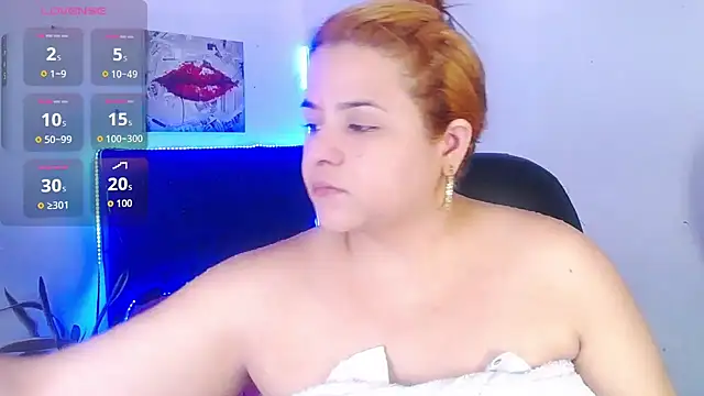 Snapshot of Charlotte_mh chatting on September 23, 6:11 pm Charlotte mh online show from September 23, 6:11 pm