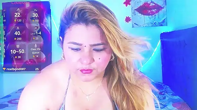 Snapshot of Charlotte_mh chatting on November 21, 5:33 pm Charlotte mh online show from November 21, 5:33 pm