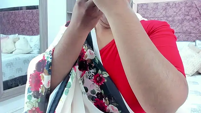  Lakshmi hotx online show from February 25, 11:52 am